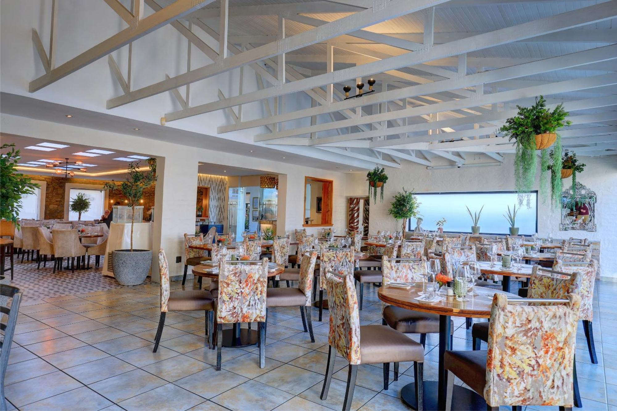 Protea Hotel By Marriott Mossel Bay Exterior foto