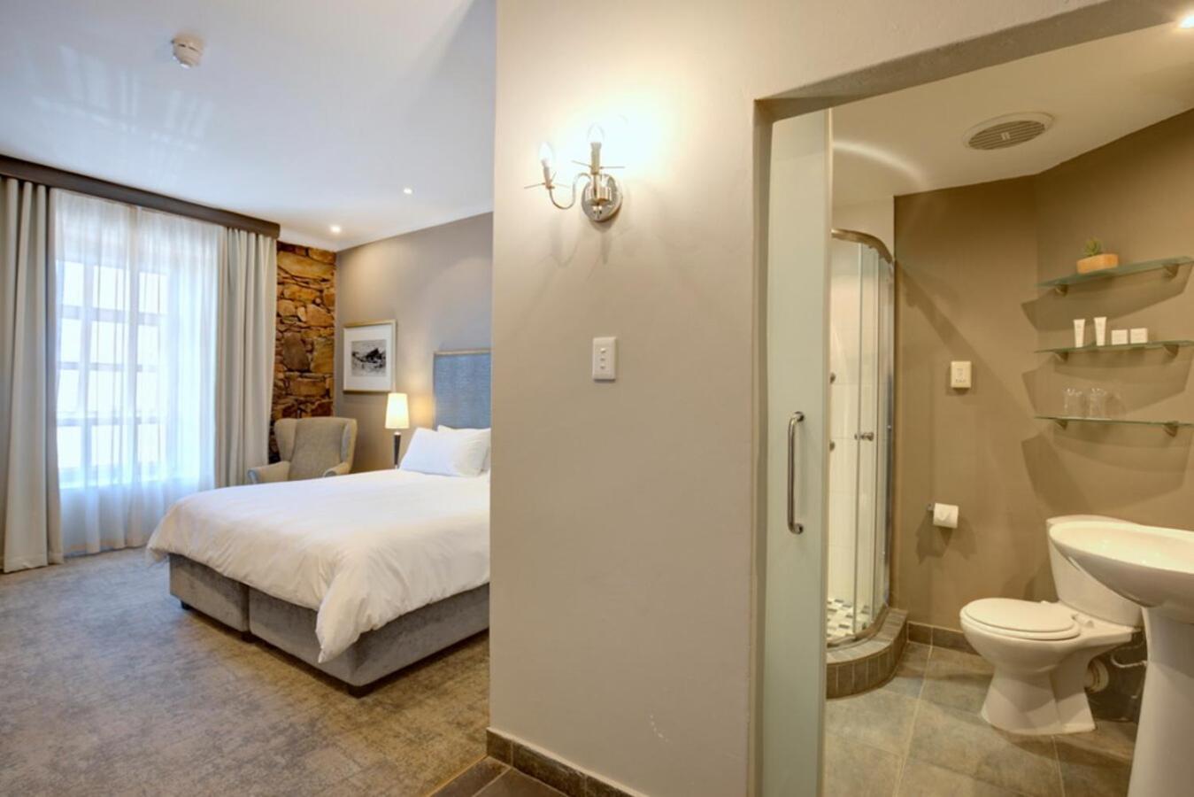 Protea Hotel By Marriott Mossel Bay Exterior foto